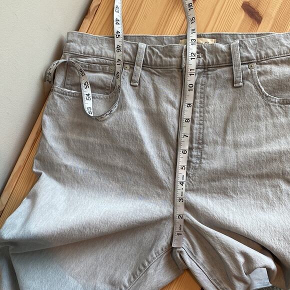 Madewell Slim Demi-Boot Jeans in Dekalb Wash Gray 32 - Picture 12 of 13